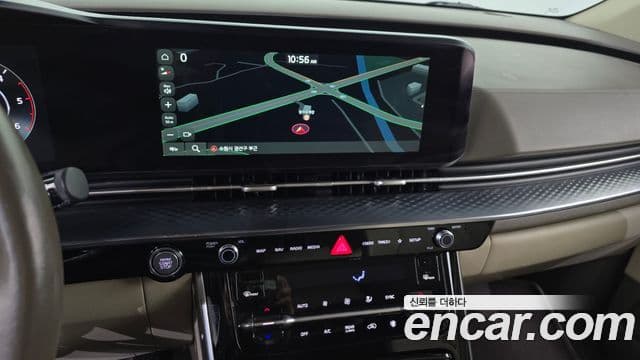 Kia Carnival 2021 — ფოტო 14/20