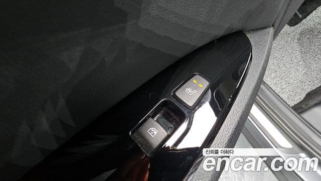 Kia Sportage 2022 — Şəkil 19/20