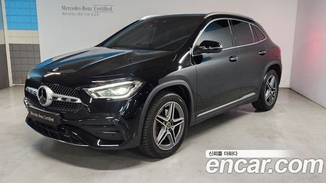 Mercedes-Benz GLA-Class 2022 — ფოტო 1/17
