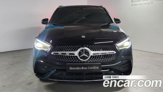 Mercedes-Benz GLA-Class 2022 — ფოტო 6/17