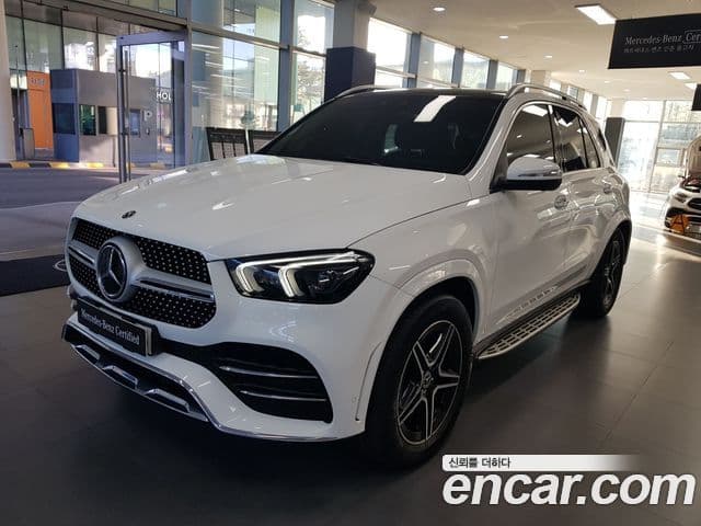 Mercedes-Benz GLE-Class 2021 — Фото 17/17