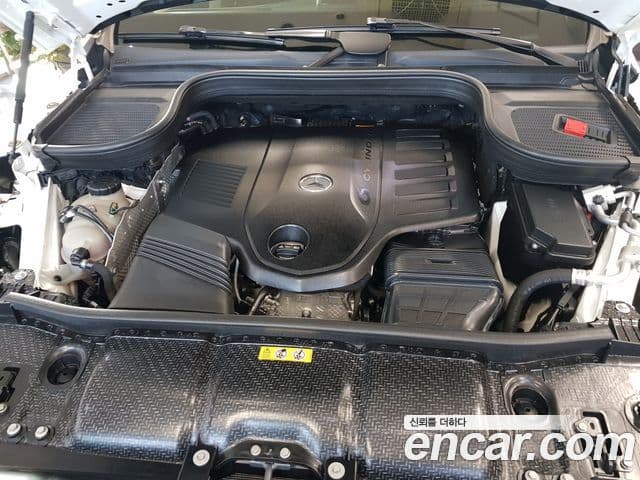 Mercedes-Benz GLE-Class 2021 — Фото 15/17