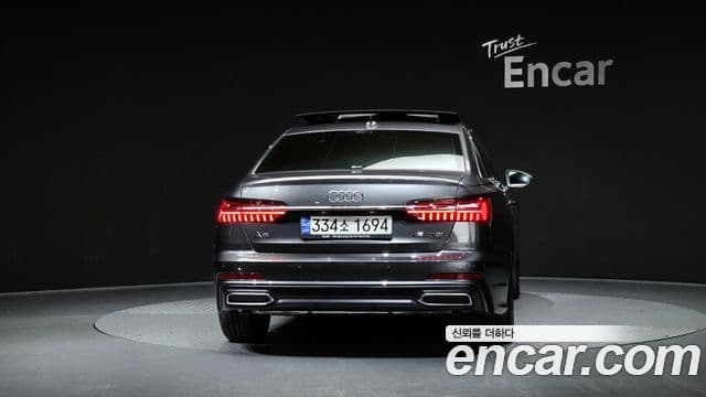 Audi A6 2021 — ფოტო 4/20