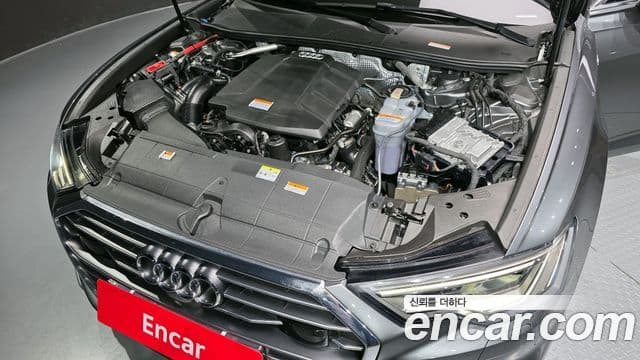 Audi A6 2021 — ფოტო 6/20