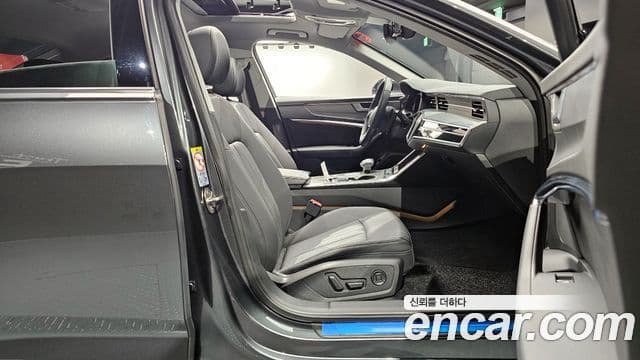 Audi A6 2021 — ფოტო 10/20