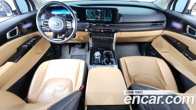 Kia Carnival 2020 — ფოტო 7/20