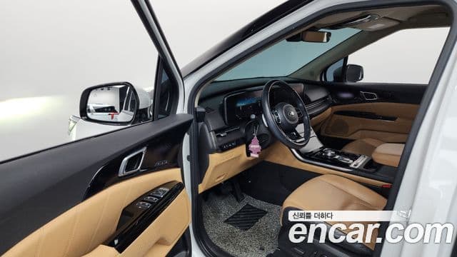 Kia Carnival 2020 — ფოტო 10/20