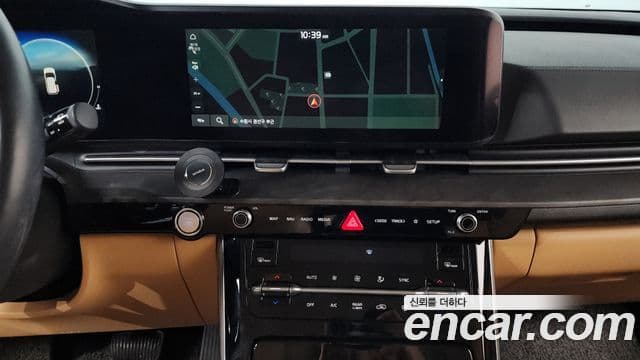 Kia Carnival 2020 — ფოტო 14/20