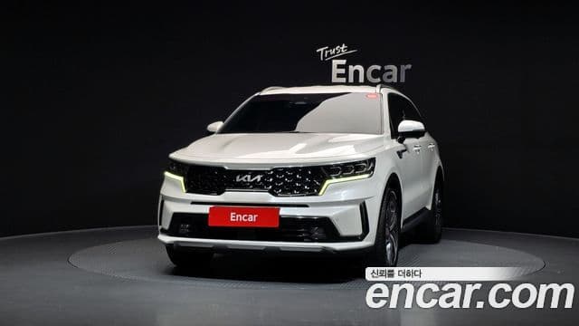 Kia Sorento 2023 — Фото 3/20