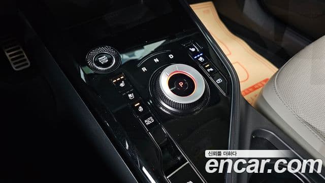 Kia Niro 2022 — Фото 9/20