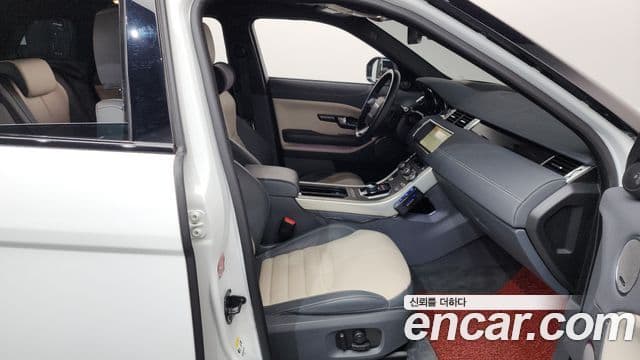 Land Rover Range Rover Evoque 2019 — ფოტო 11/20