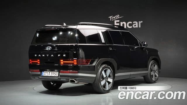 Hyundai Santa Fe 2024 — ფოტო 2/20