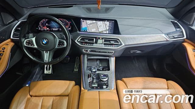 BMW X5 2020 — ფოტო 14/20