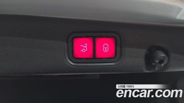 Mercedes-Benz E-Class 2018 — Şəkil 20/20