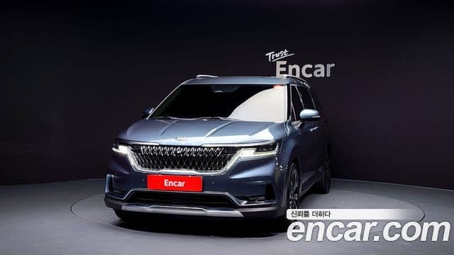 Kia Carnival 2020 — ფოტო 2/20