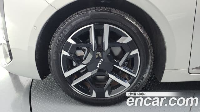 Kia K8 2024 — Şəkil 2/20