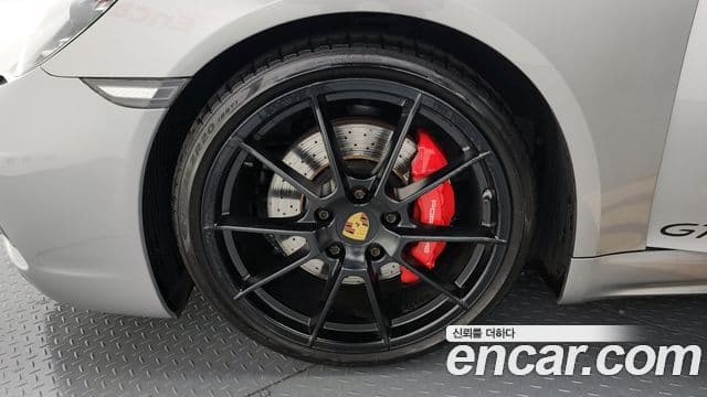 Porsche 718 Boxster 2024 — ფოტო 4/20