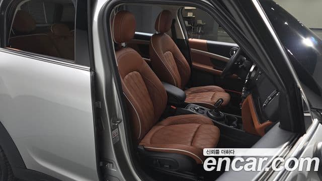 Mini Cooper S Countryman 2023 — ფოტო 10/20