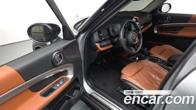 Mini Cooper S Countryman 2023 — ფოტო 12/20