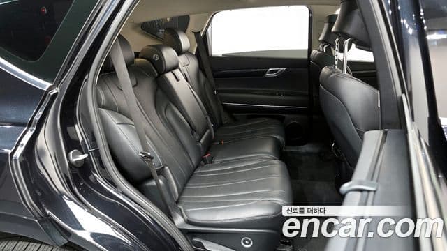 Genesis GV80 2020 — ფოტო 12/20