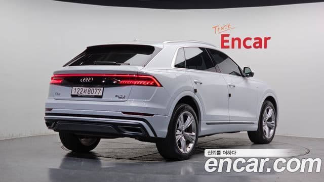Audi Q7 2023 — Şəkil 2/20