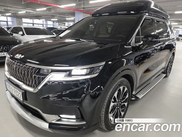 Kia Carnival 2022 — фото 4 из 20