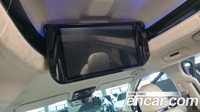 Kia Carnival 2022 — Şəkil 12/20