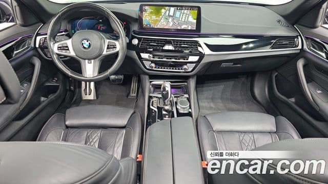 BMW 5 Series 2021 — Şəkil 7/20