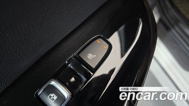 Kia K5 2020 — Şəkil 19/20