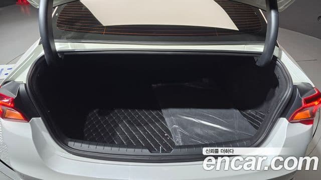 Kia K5 2020 — Şəkil 20/20