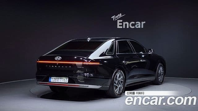 Hyundai Grandeur 2022 — Şəkil 2/20