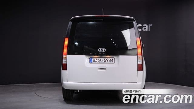 Hyundai Staria 2024 — Şəkil 4/20