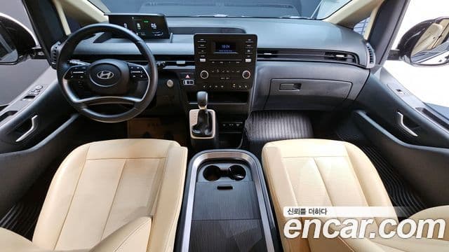 Hyundai Staria 2024 — Şəkil 10/20