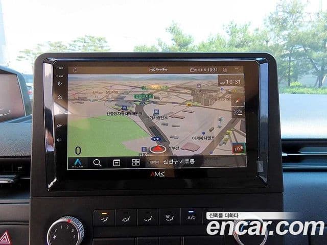 Hyundai Staria 2024 — фото 14 из 20