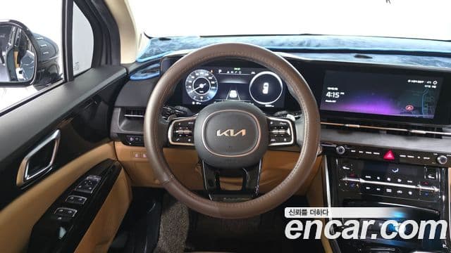 Kia Carnival 2023 — Фото 13/20