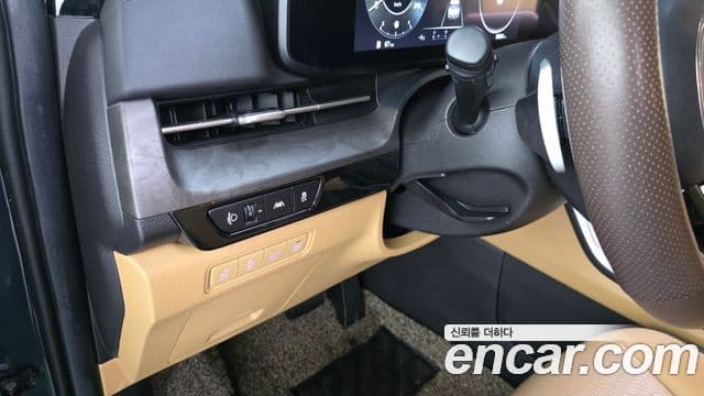 Kia Carnival 2023 — Фото 14/20