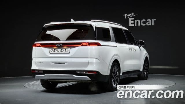 Kia Carnival 2022 — Фото 2/20