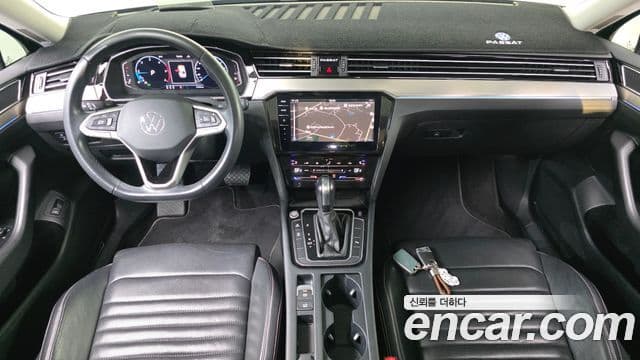 Volkswagen Passat GT 2022 — Şəkil 6/20