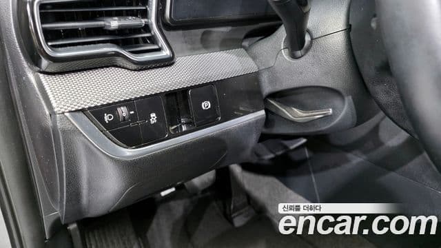 Kia Sportage 2021 — ფოტო 15/20