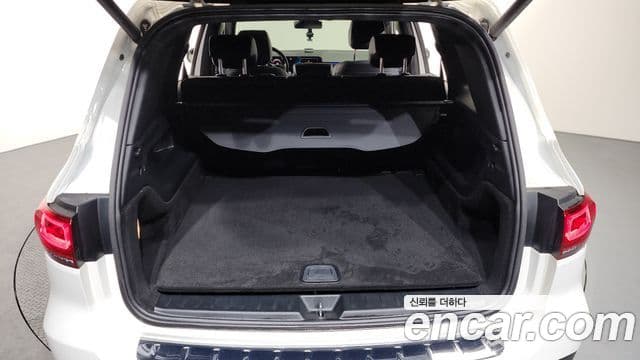Mercedes-Benz GLB-Class 2021 — ფოტო 20/20