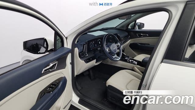 Kia Sportage 2022 — ფოტო 11/20