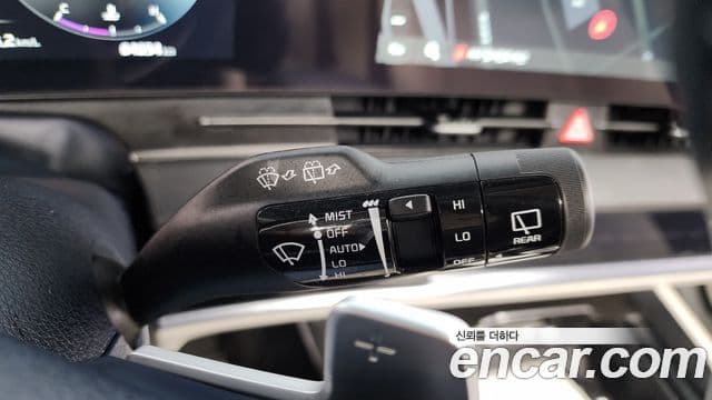 Kia Sportage 2022 — ფოტო 16/20