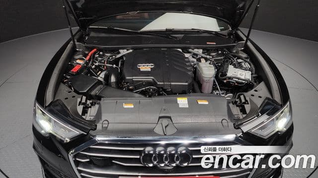 Audi A6 2022 — ფოტო 5/20