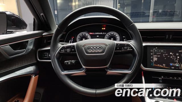 Audi A6 2022 — ფოტო 13/20