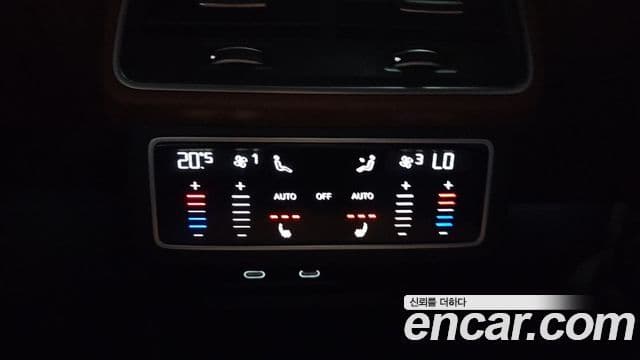 Audi A6 2022 — ფოტო 19/20