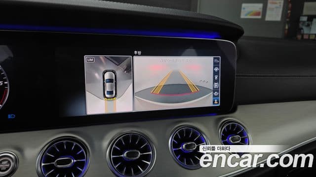 Mercedes-Benz CLS-Class 2019 — Photo 17/20