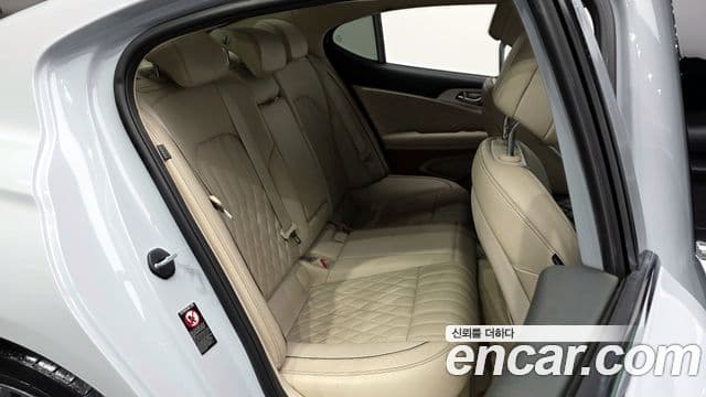 Genesis G70 2018 — Şəkil 11/20