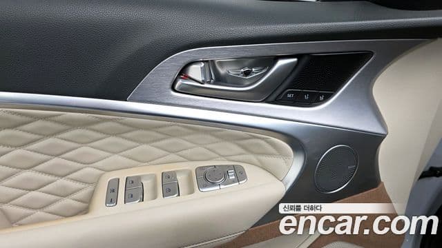 Genesis G70 2018 — Şəkil 13/20
