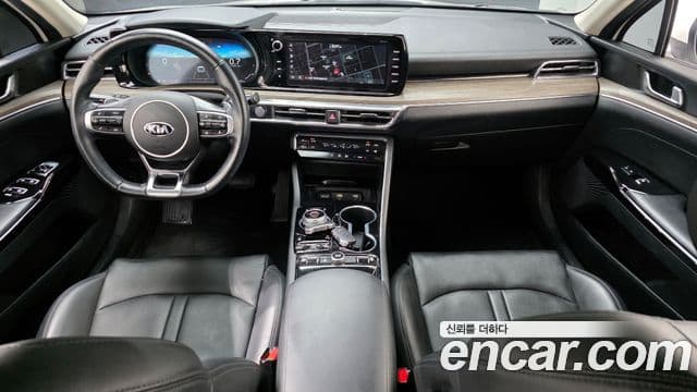 Kia K5 2020 — Photo 8/20