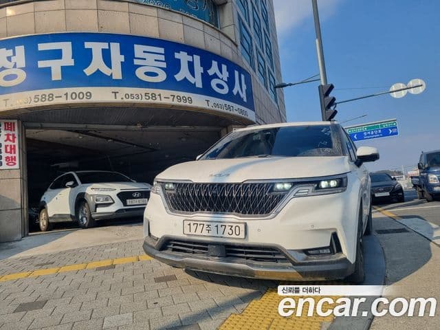 Kia Carnival 2021 — Şəkil 2/19